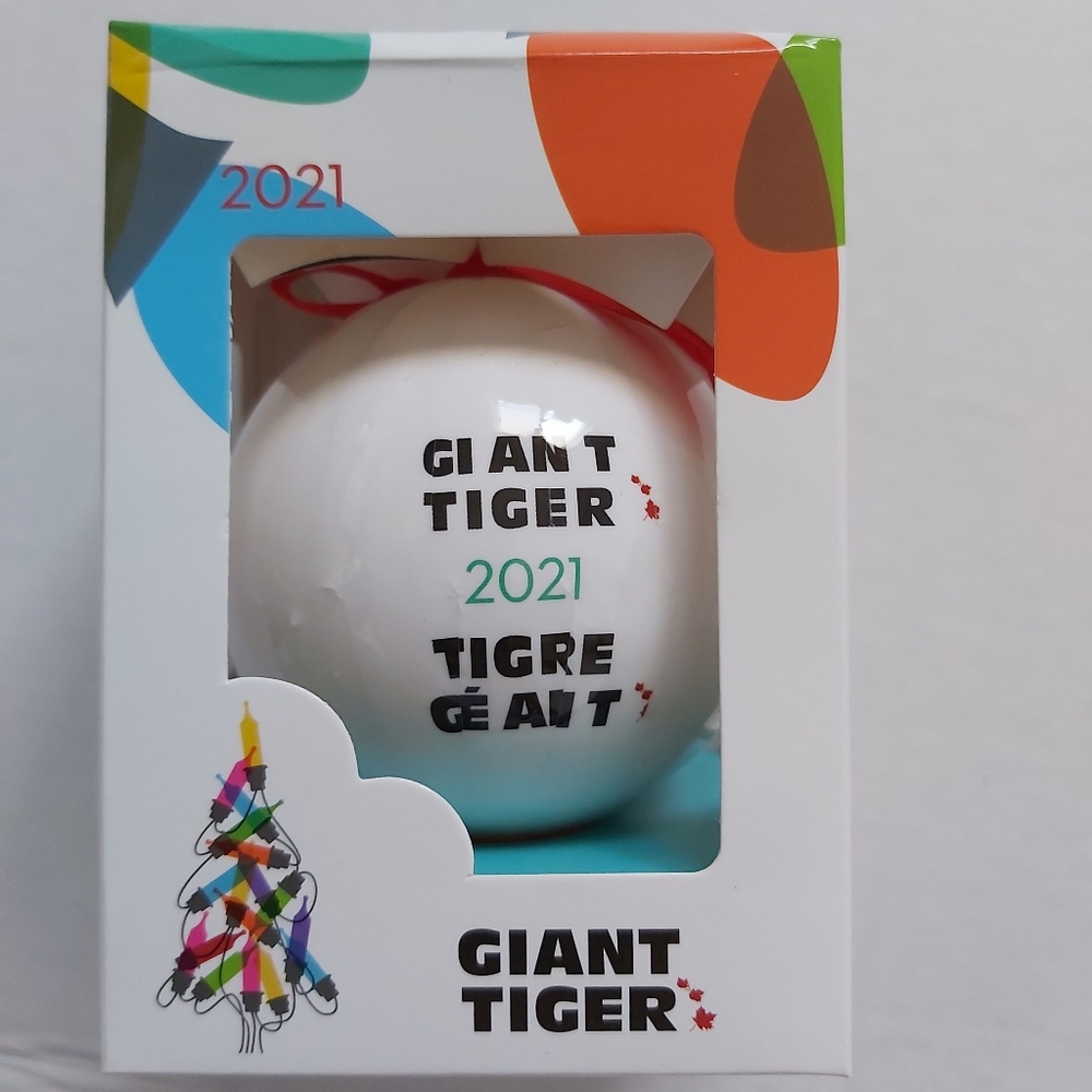 NWOT round ball giant tiger ornament